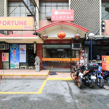 Reddoorz Plus @ Chinatown Binondo Manille Extérieur photo
