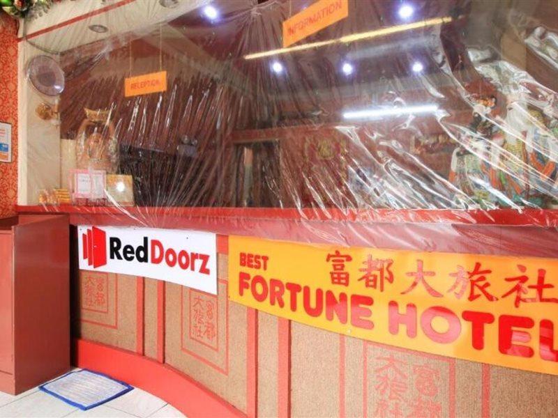Reddoorz Plus @ Chinatown Binondo Manille Extérieur photo