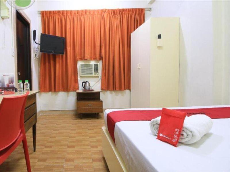 Reddoorz Plus @ Chinatown Binondo Manille Extérieur photo