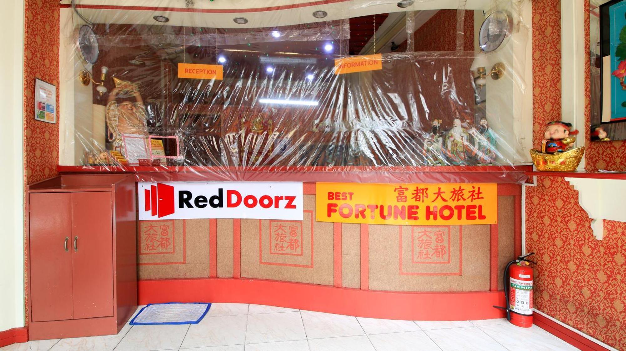 Reddoorz Plus @ Chinatown Binondo Manille Extérieur photo